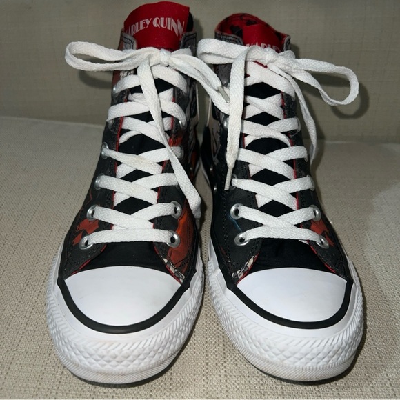 Converse Chuck Taylor Harley Quinn High Tops Mens’s Size 5 Women’s Size 7 - Picture 3 of 11